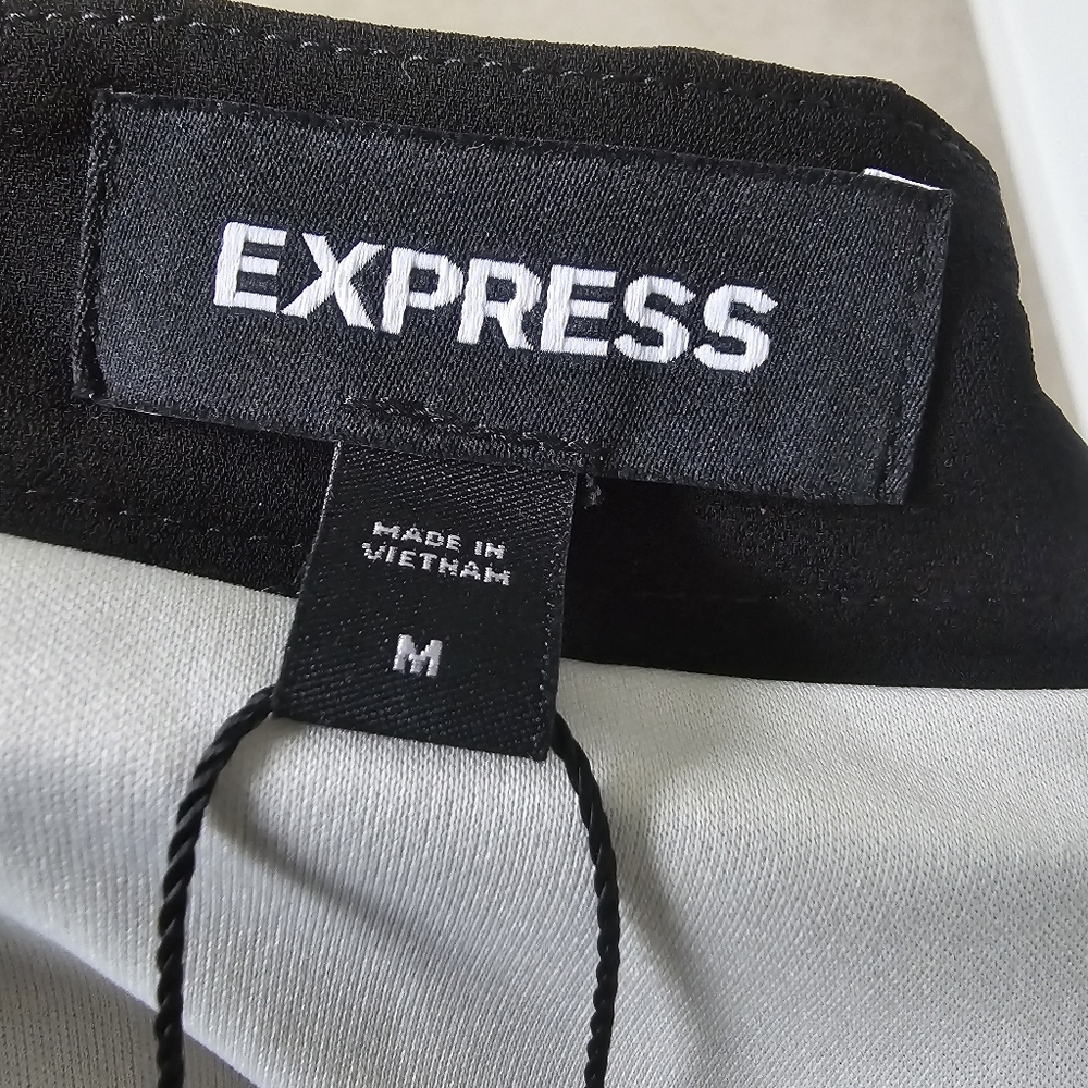 NWT - Express Colorblock Accordion Midi Skirt - Picture 5 of 8